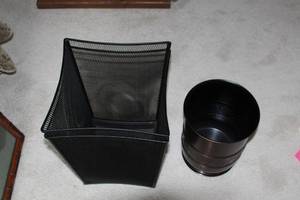 lot 581 image: Set of 2 Wastebaskets Black Mesh and Dark Bronze