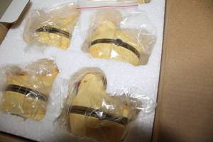 lot 669 image: Set of 6 Praying Angel Figurines