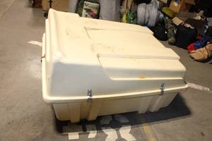 lot 3 image: Large Heavy Duty Storage Container with Lockable Latches