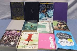 lot 46 image: Collection of 12 Popular Fiction and Fantasy Books