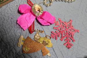 lot 58 image: Assorted Christmas Tree Ornaments Collection
