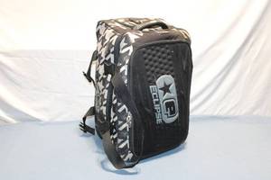lot 109 image: Eclipse Wheeled Sport Gear Bag with Telescopic Handle