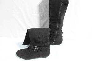lot 176 image: Pair of Black Suede Knee-High Boots with Buckle and Ring Detail