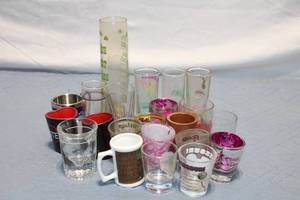 lot 190 image: Collection of 19 Tourist Souvenir Shot Glasses