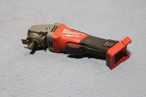 lot 271 image: Milwaukee Cordless Angle Grinder Tool