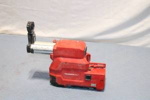 lot 272 image: Used Milwaukee HammerVac Dedicated Dust Extractor