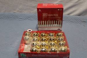 lot 364 image: 300 Icicle Style Light Set and 20-Piece Glass Ornaments