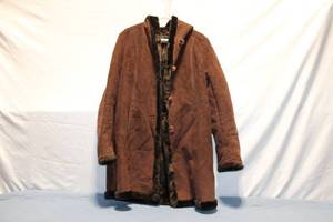 lot 402 image: Brown Suede Coat with Faux Fur Lining and Trim