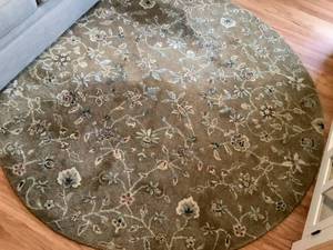 Round Area Rug