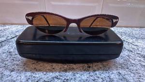 lot 14 image: Chanel 3036 Vintage Cat-Eye Sunglasses with Case Made in Italy