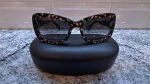 lot 16 image: Shady Lady Bianca 1 FRAMES 5619-135 Floral Sunglasses with Case