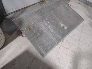 lot 23 image: Aluminum Dock Plate, 60 x 30...