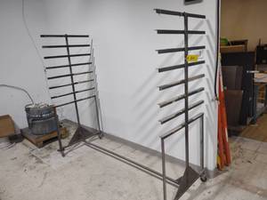 lot 30 image: Drying Rack, 82x33x77...