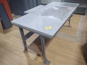 lot 34 image: Custom Light Table...