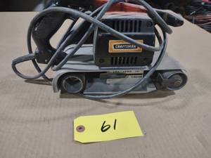 lot 61 image: Craftsman 4 Belt Sander...