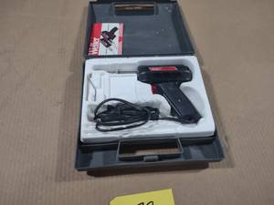 lot 72 image: Weller Soldering Gun...