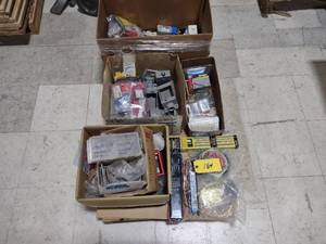 lot 184 image: Assorted Hardware on Pallet...