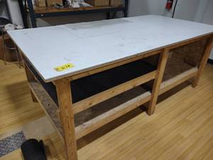 lot 276 image: Workbench, 48x96...