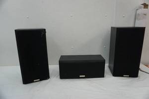 lot 27 image: Kenwood Speaker system