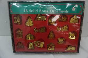 lot 41 image: Kmart Trim A Home Ornaments