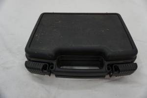 lot 44 image: electric staple & nail gun. NEW