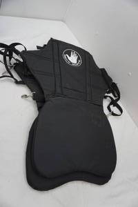 lot 70 image: 2 Body Glove Universal Kayak seats