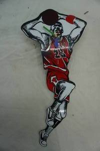 lot 77 image: Michael Jordan Clock