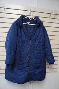 lot 91 image: womens winter jacket