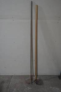 lot 95 image: 2 garden hoes