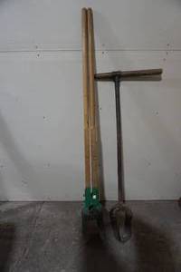 lot 97 image: post hole diggers