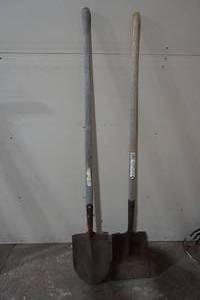 lot 98 image: 2 shovel lot