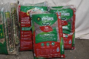 lot 129 image: 5 bags of red mulch
