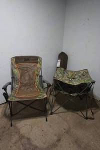 lot 160 image: NWTF folding lawn chair and table set.