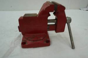 lot 203 image: Wilton bench vice 3.5 jaw