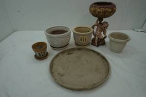 lot 236 image: planter lot