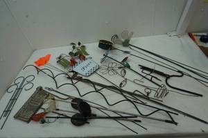lot 244 image: lot of metal lawn decorations