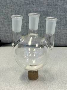 lot 79 image: 500ml 3 Neck Flask, 2440 Joint