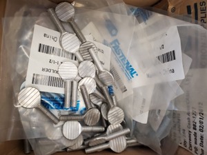 lot 86 image: Box of Spinning Lock Screws
