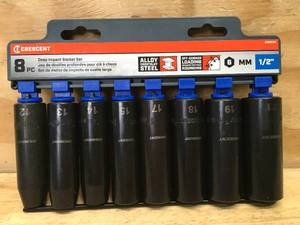 lot 48 image: Crescent 12 Drive Metric 8 Piece Deep Impact Socket Set Model # CIMS3N