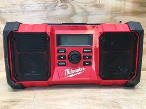 lot 71 image: Milwaukee Jobsite Radio Model # 2890-20
