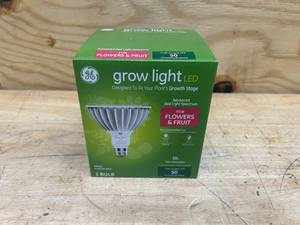 lot 69 image: GE Grow LED Light Bulb, PAR38 Flood Light, Indoor LED Grow Lights for Flowers and Fruit, Advanced Red Light Spectrum, 25,000 Hour Lifespan, 50 PPF