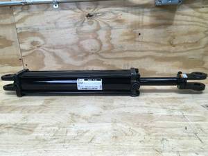 lot 13 image: PRINCE 3x16x1.375 ASAE Double Acting Hydraulic Cylinder Prince Model # E300160ABAAA07B