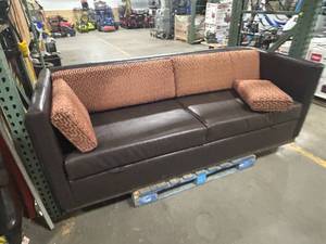 lot 165 image: Brown Leather Sleeper Sofa