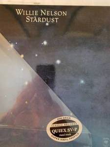 lot 33 image: Willie Nelson STARDUSTVinyl LP Album Record