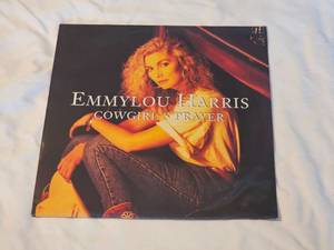 lot 54 image: Emmylou Harris  Cowgirls Prayers
