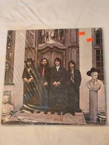 lot 91 image: The Beatles  Hey Jude SO-383 Mis Print