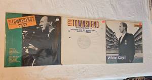 lot 125 image: Pete Townshend Vinyl Group (Deep End Live, Face to FaceHiding Out, White City)