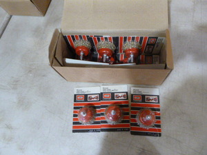 12 Hawk Linckon Wire Brushes