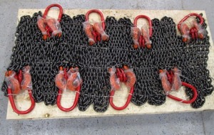 lot 13 image: Chain Slings (8) 7 Double Leg Lifting 516