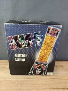 lot 35 image: KISS Glitter Lamp